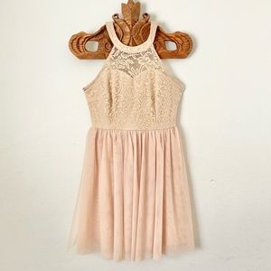 Dressystar Women’s Halter Neck Cocktail Party Lace Dress Nude/Champagne EUC Sz M
